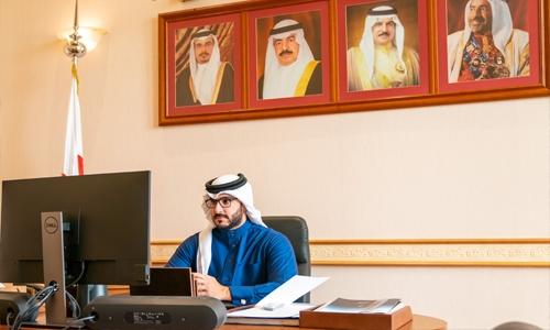 HH Shaikh Isa bin Salman chairs meeting of the REHC High Committee