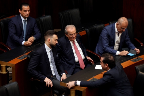 Lebanon lawmakers fail to elect president at 12th attempt