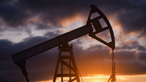 Gulf Oil Producers Slash Output as Strait of Hormuz Tensions Push Prices Higher