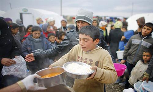 UN resumes food aid for Syrian refugees in Jordan UN resumes food aid for Syrian refugees in Jordan