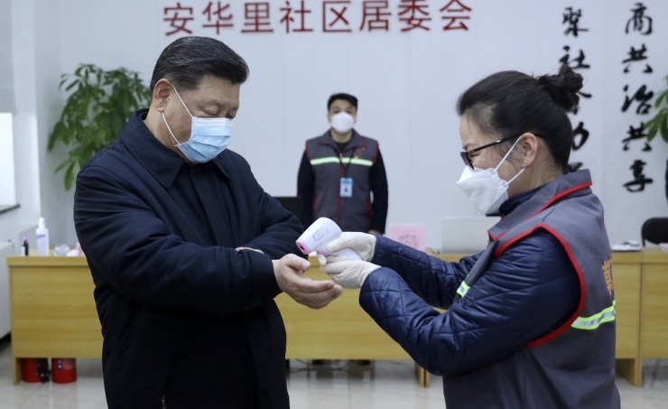 China’s daily death toll from virus tops 100 for first time