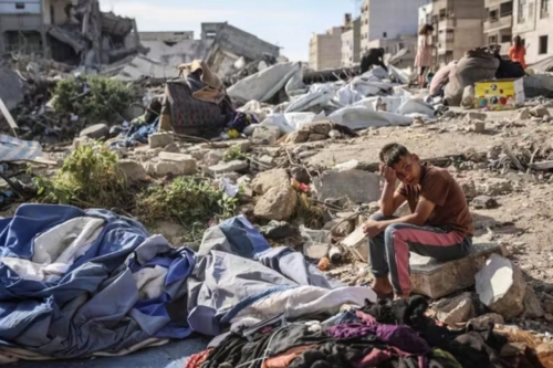 Photo and video journalists in Gaza to receive ‘Golden Pen’ award Photo and video journalists in Gaza to receive ‘Golden Pen’ award
