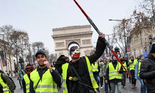 France’s ‘yellow vest’ protests lose momentum