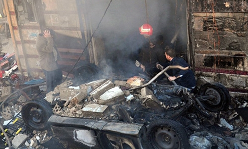 Rare evacuation of Syria towns as deadly blasts hit Homs Rare evacuation of Syria towns as deadly blasts hit Homs