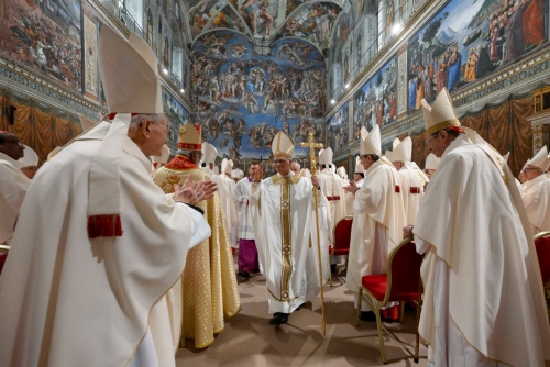 Pope Leo XIV warns of spectre of global war in first Sunday address 