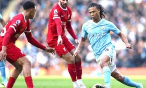 Liverpool hold Man City in title showdown, Newcastle crush Chelsea