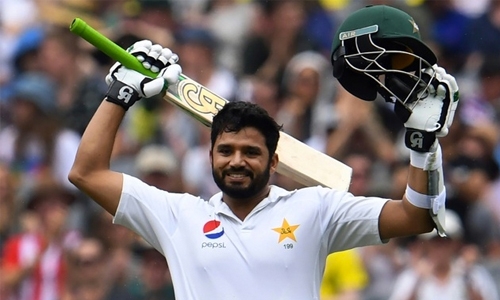 Azhar's ton for Pakistan amid rain in Australia Test