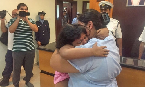 Abducted Indian girl reunited with family