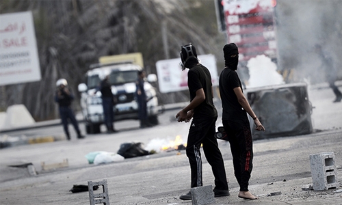 Two Bahraini terror suspects sentenced to 10 years