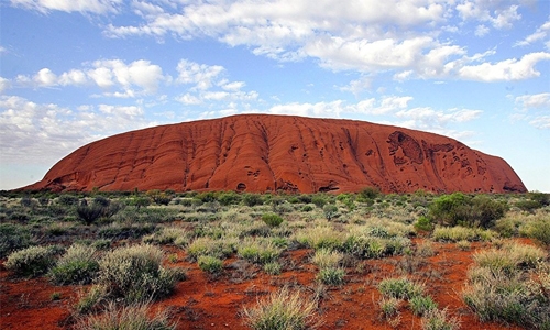 Australia to ban Uluru climb from 2019 Australia to ban Uluru climb from 2019