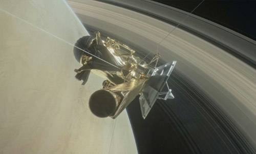 Astronomers bid farewell to $3.9 billion Saturn spacecraft