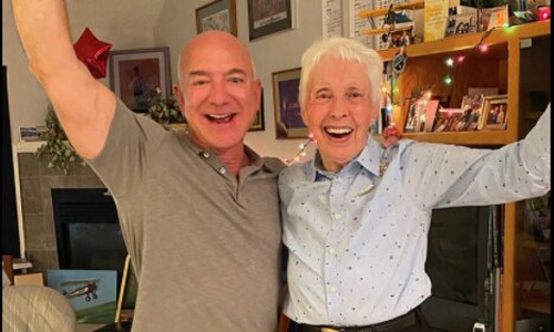 Retired US pilot, 82, to become world's oldest astronaut 