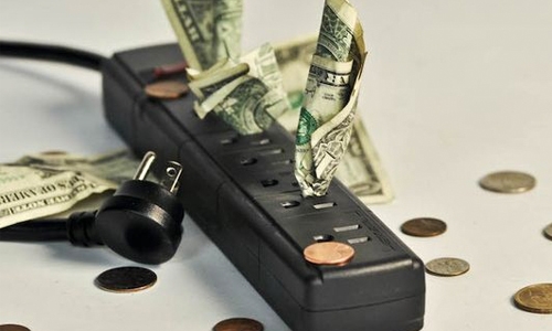 Couple accused of assault over power bill