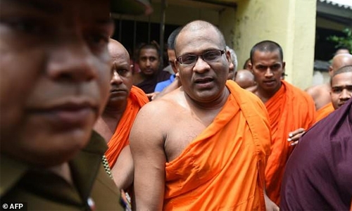 Sri Lanka's fugitive monk surrenders