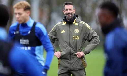 'It Hurt I Had to Leave': Van Nistelrooy Reflects on Man Utd Departure 'It Hurt I Had to Leave': Van Nistelrooy Reflects on Man Utd Departure