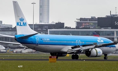 KLM honors Saudi doc for help on board flight