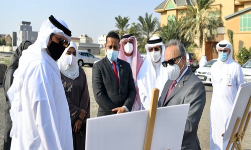 Works minister reviews the works of Malikiyah port, Karzakan port, Karzakan coast project 