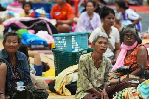 Thailand says 138,000 civilians evacuated from Cambodia border clashes Thailand says 138,000 civilians evacuated from Cambodia border clashes