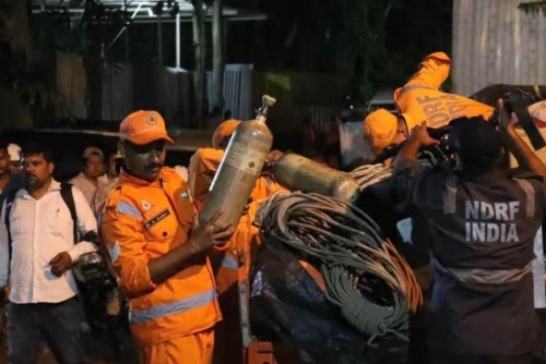 Nine Dead, 15 Trapped After India Tunnel Collapse Nine Dead, 15 Trapped After India Tunnel Collapse