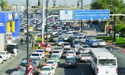 Saudis spend SAR400m in Bahrain during Eid holiday Saudis spend SAR400m in Bahrain during Eid holiday