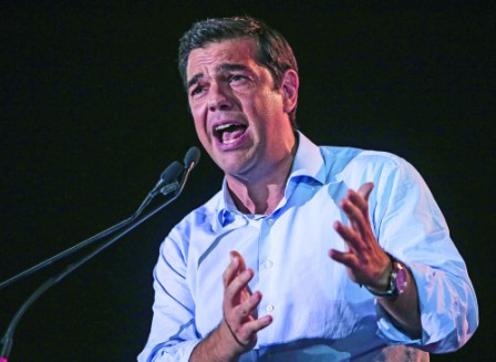 Polls show Syriza,  rivals neck-and-neck