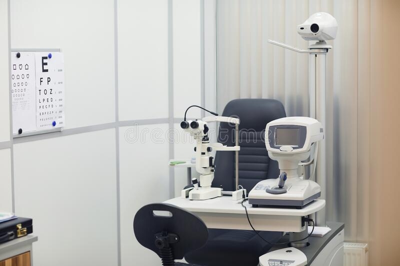 Eye clinic shut down ‘after Corona fears’ 