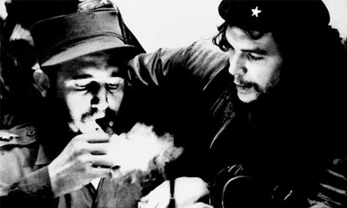 Fidel Castro’s ashes reunited with ‘Che’