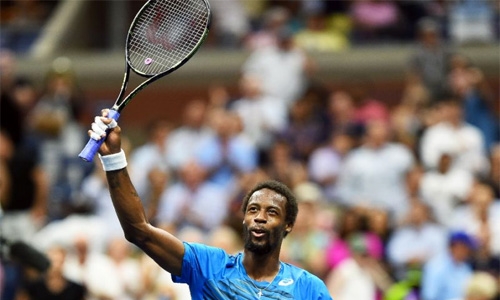 Monfils overpowers Pouille to reach semis