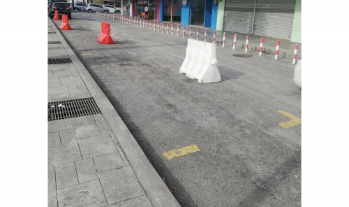 Shops cannot reserve public parking spaces 