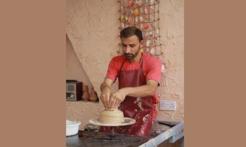 Bahrain’s pottery tradition thrives against modernity