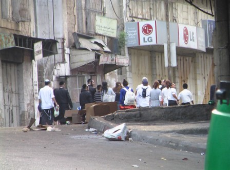 Palestinians attack US tourists mistaken as settlers Palestinians attack US tourists mistaken as settlers