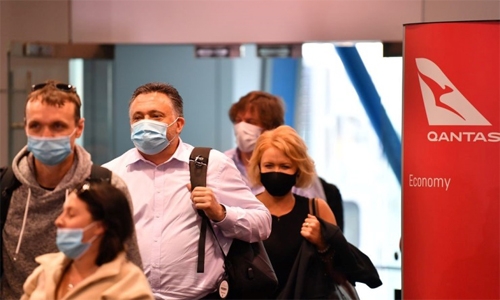 Qantas to make virus vaccine compulsory for international travel Qantas to make virus vaccine compulsory for international travel