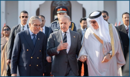 Official Visit Ends: Pakistan Prime Minister Departs Bahrain