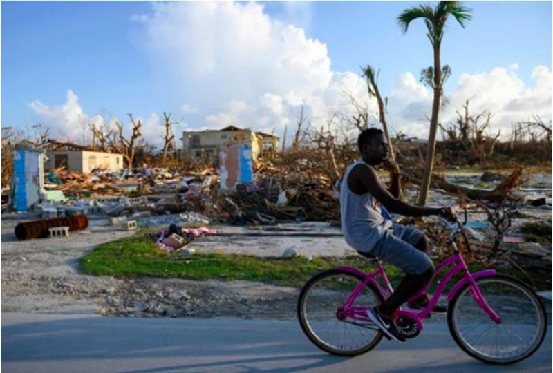 Hurricane-hit Bahamas faces tropical storm