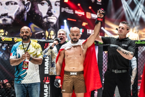 Kooheji dominates on return