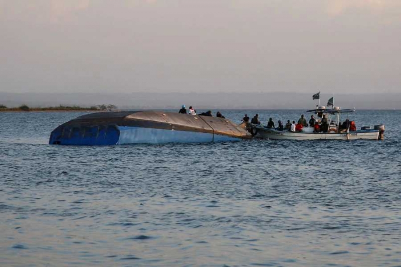 Ferry disaster toll hits 207