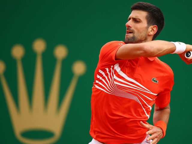 Djokovic battles past Kohlschreiber