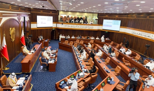 Parliament upholds 30-day grace period and half-minimum traffic fine payment despite Shura rejection. Parliament upholds 30-day grace period and half-minimum traffic fine payment despite Shura rejection.