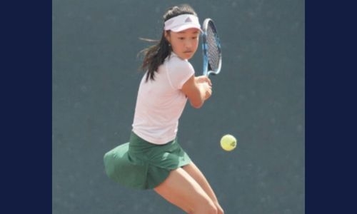 Emma advances in girls’ singles play