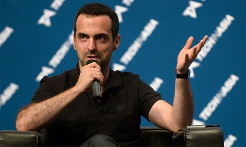 Facebook gets ex-Xiaomi executive Barra as new VR head