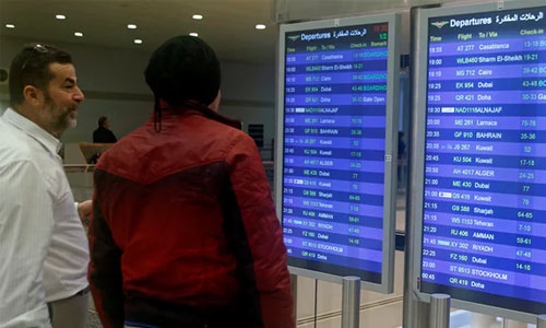 Saudi Arabia, Kuwait order citizens to leave Lebanon Saudi Arabia, Kuwait order citizens to leave Lebanon