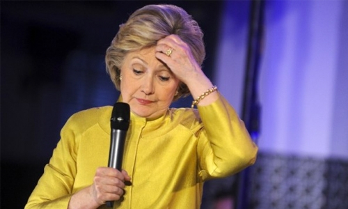 Blow to Clinton as FBI reopens email probe Blow to Clinton as FBI reopens email probe