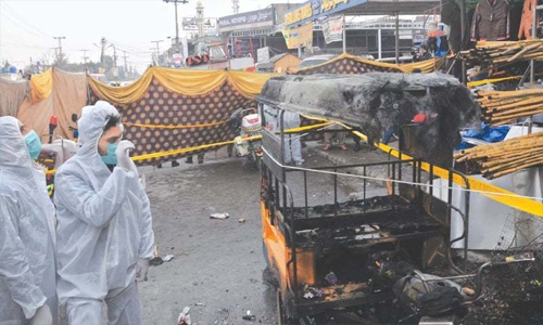 At least 25 injured in Pakistan blast