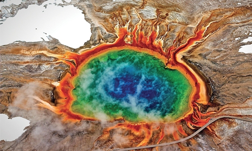 A surprise from the supervolcano under Yellowstone