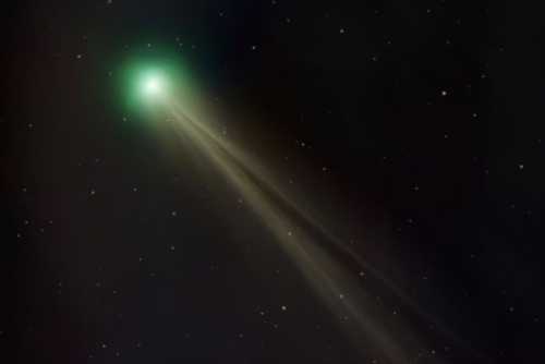 Rare Comet Appears Over New Zealand, Australia and South Africa 