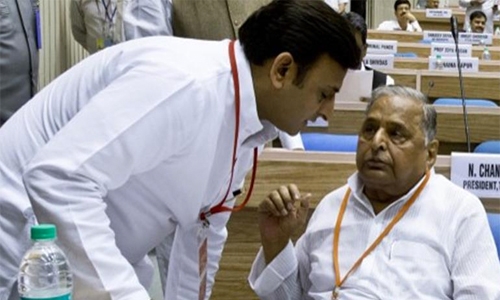 Head of Indian state bids to wrest party from father