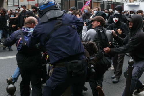 France Braces as New Prime Minister Takes Office Amid Protests