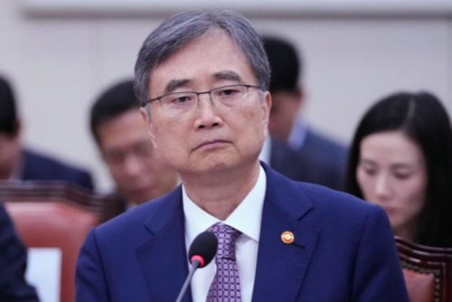 South Korean Foreign Minister Flies to Washington