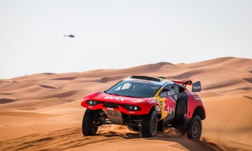 Time on Loeb’s side after tough Dakar day for Bahrain Raid Xtreme