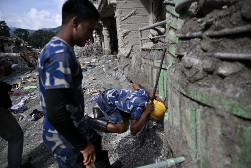 Nepal Flood Death Toll Rises as Rescuers Search Trapped Workers Nepal Flood Death Toll Rises as Rescuers Search Trapped Workers